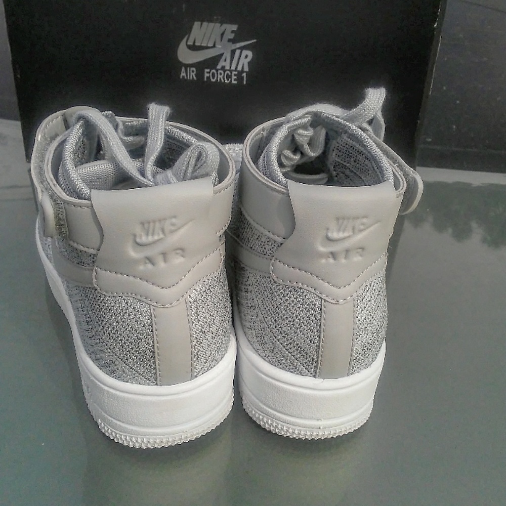 Women's/Girls Nike AF1 Ultra Flyknit (Size 6.5y/8) - Picture 6 of 8
